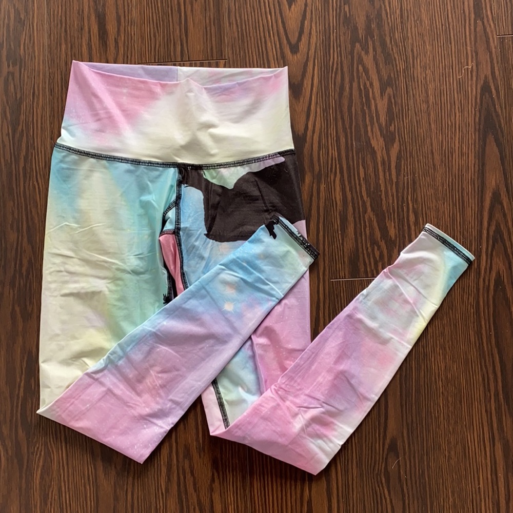 Northern Lights yoga pants